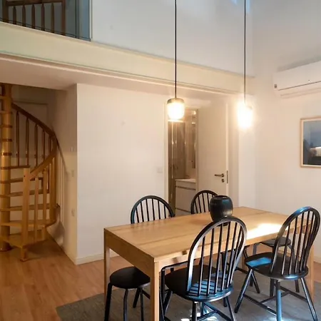 Republica At D. Luis I Bridge