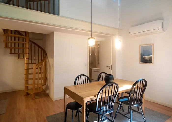 Republica At D. Luis I Bridge