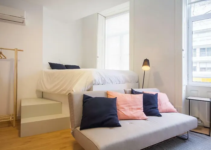 Republica At D. Luis I Bridge